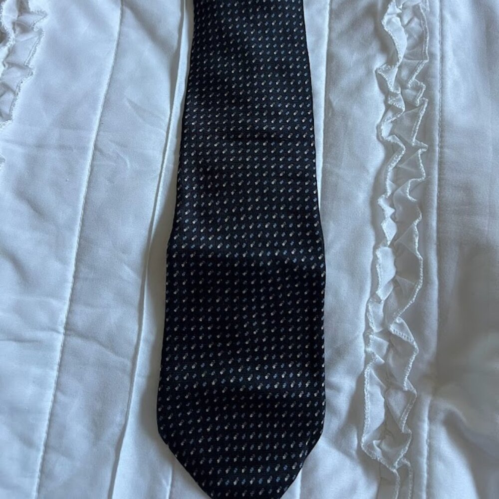 NEO Bill Blass Necktie Black, Blue, Gray Geometric